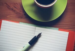 Historial de síntomas: cuaderno para identificar desencadenantes y entender por fin qué pasa en la menopausia