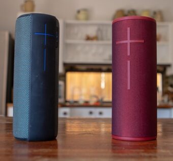 Altavoces Bluetooth para escuchar música o podcasts inspiradores cuando necesitas parar la mente y volver a ti